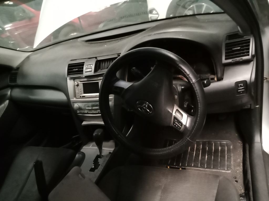Toyota Camry 2009 Silver Wrecking