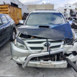 Toyota Hilux 2005 Silver Wrecking