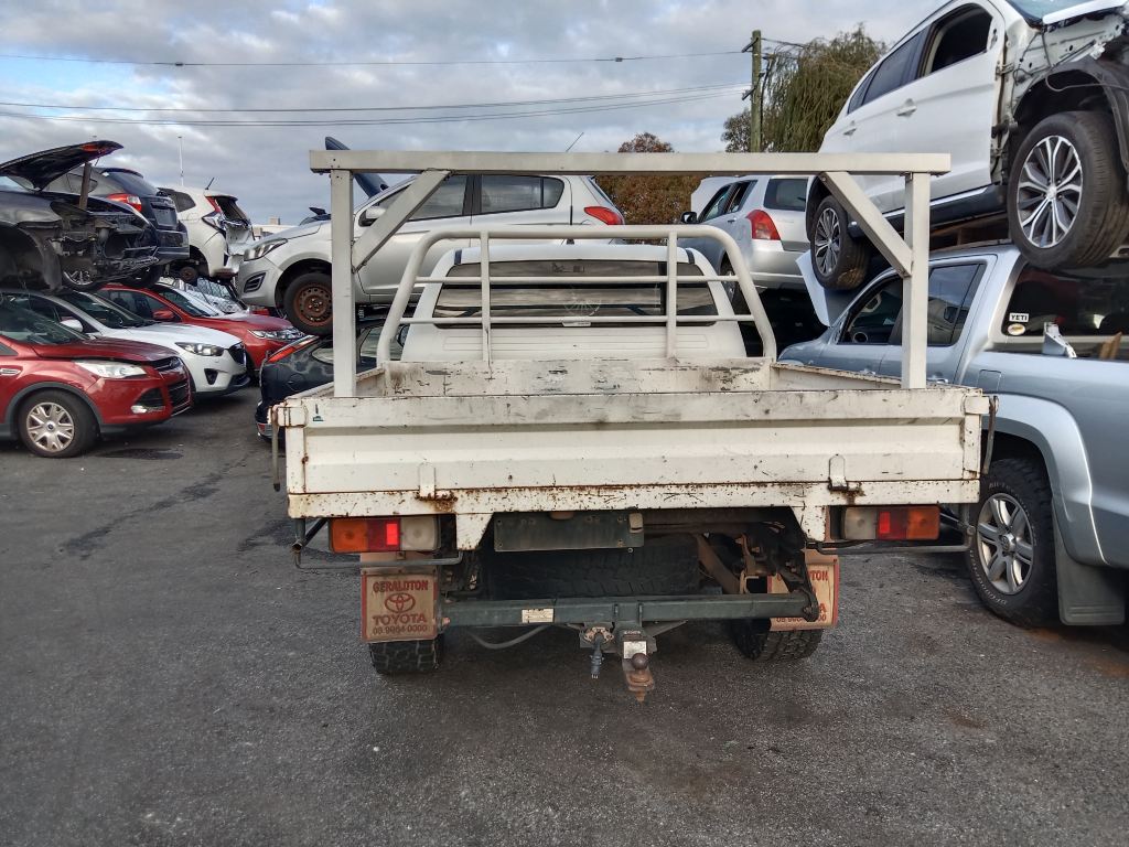Toyota Hilux 2014 White Wrecking