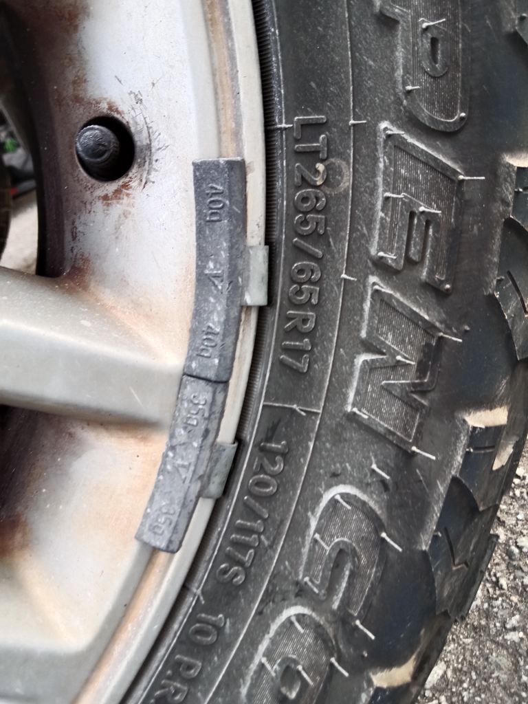 Toyota Hilux 2014 White Wrecking