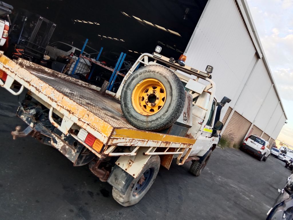 Toyota LandCruiser 79 2010 White Wrecking
