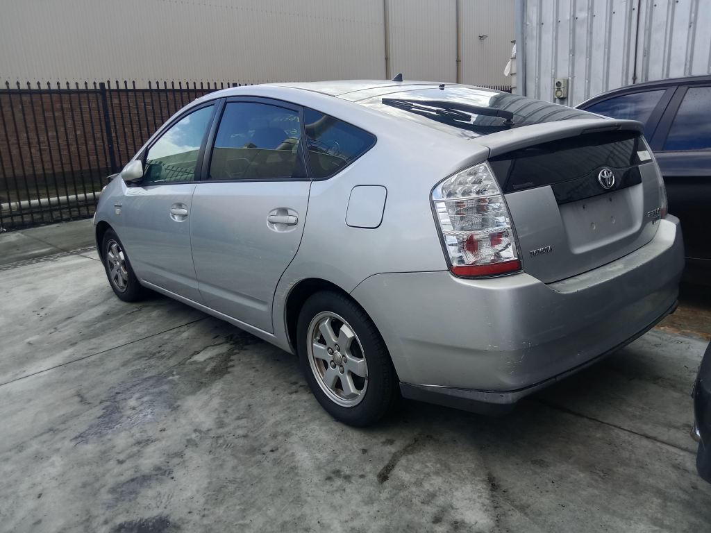 Toyota Prius Hybrid 2005 Silver Wrecking