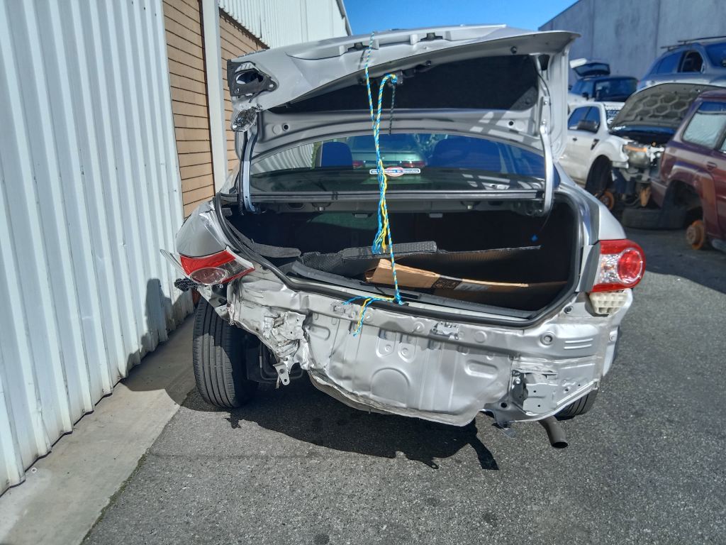 Toyota corolla 2011 Silver Wrecking