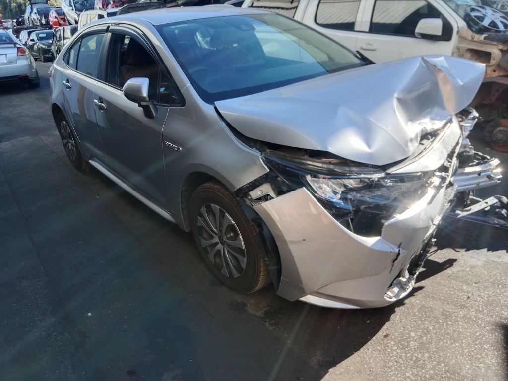 Toyota corolla hybrid 2019 Silver Wrecking
