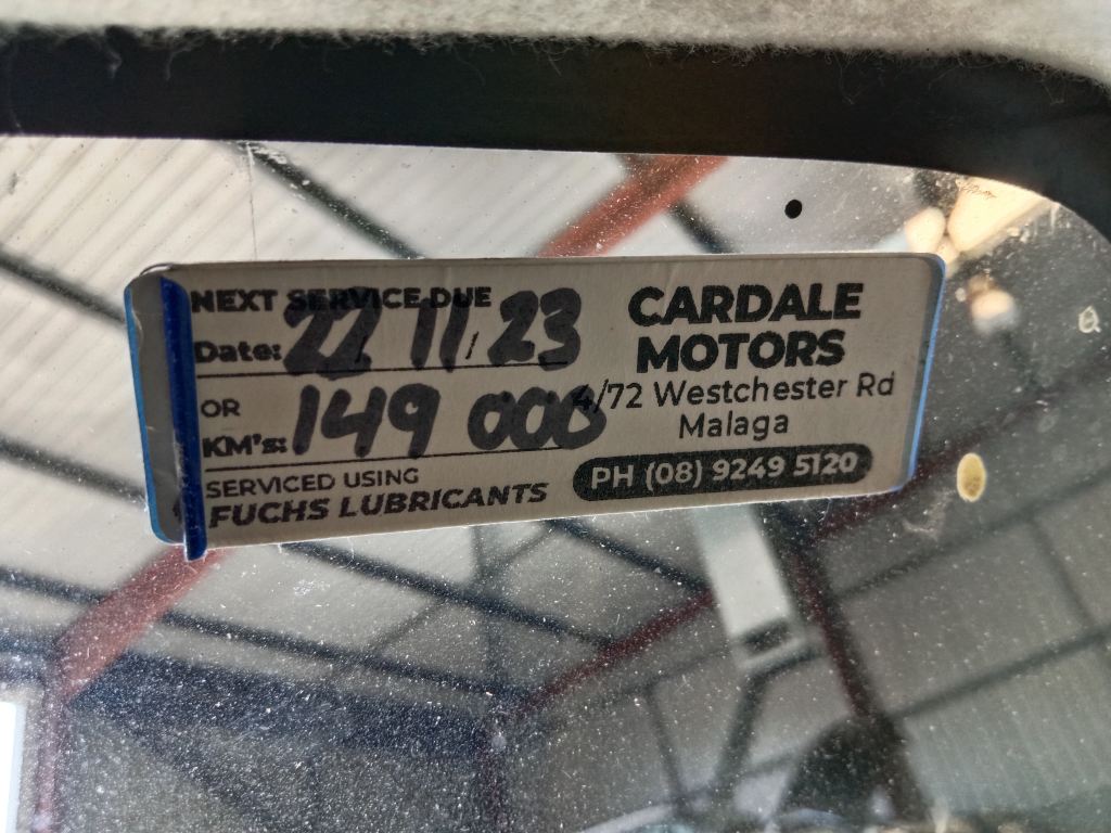 Toyota hiace 2014 White Wrecking