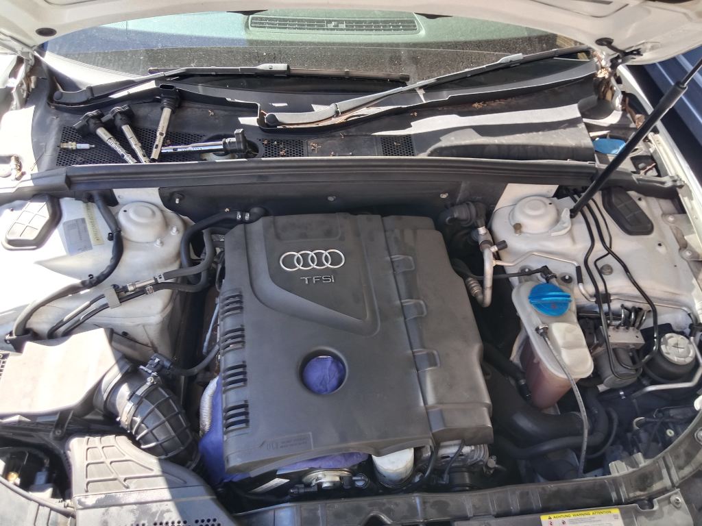 Audi A5 2010 White Wrecking