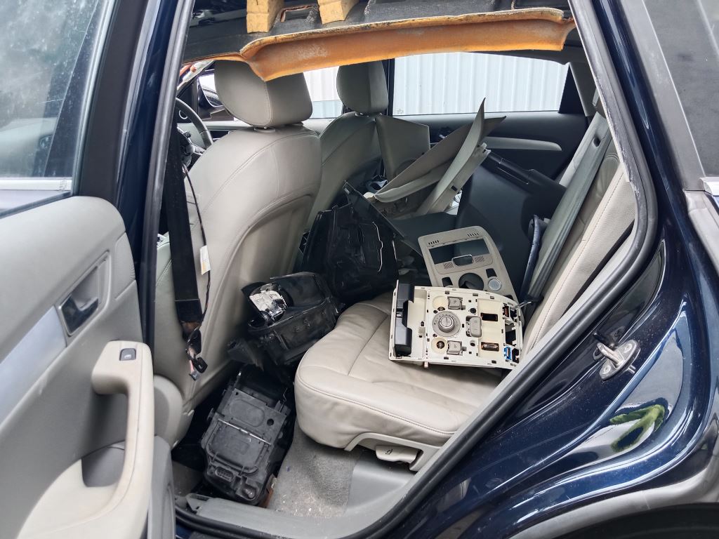 Audi Q5 2009 Blue Wrecking