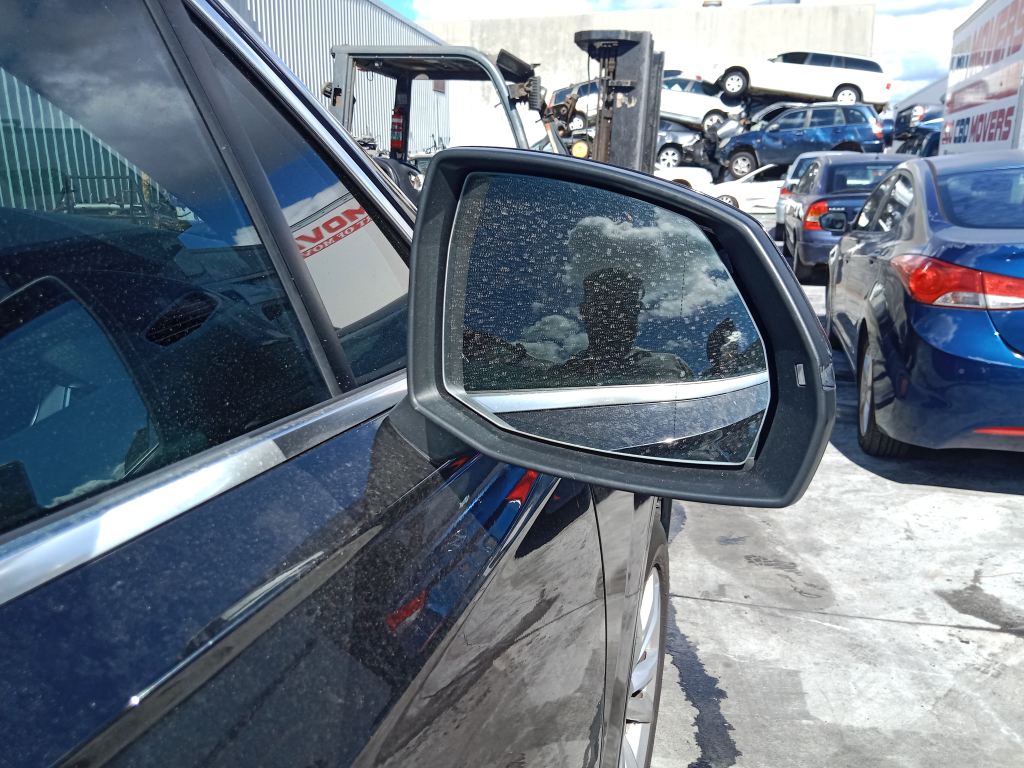 Audi Q7 2017 Black Wrecking
