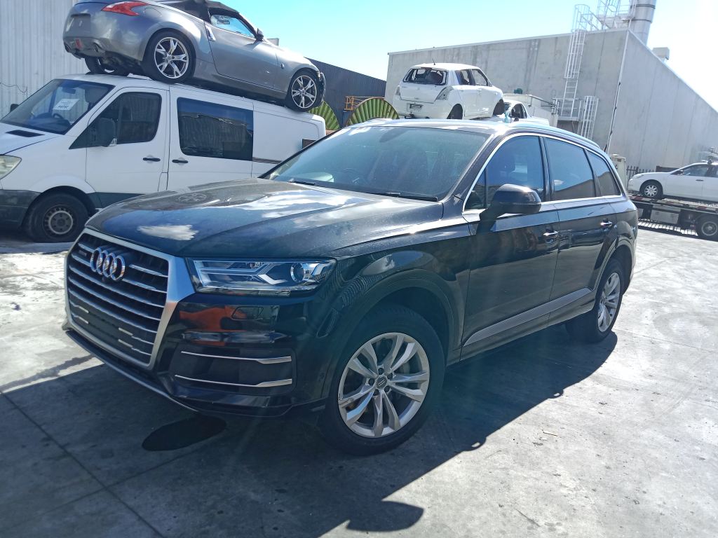 Audi Q7 2017 Black Wrecking