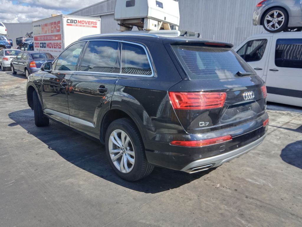 Audi Q7 2017 Black Wrecking